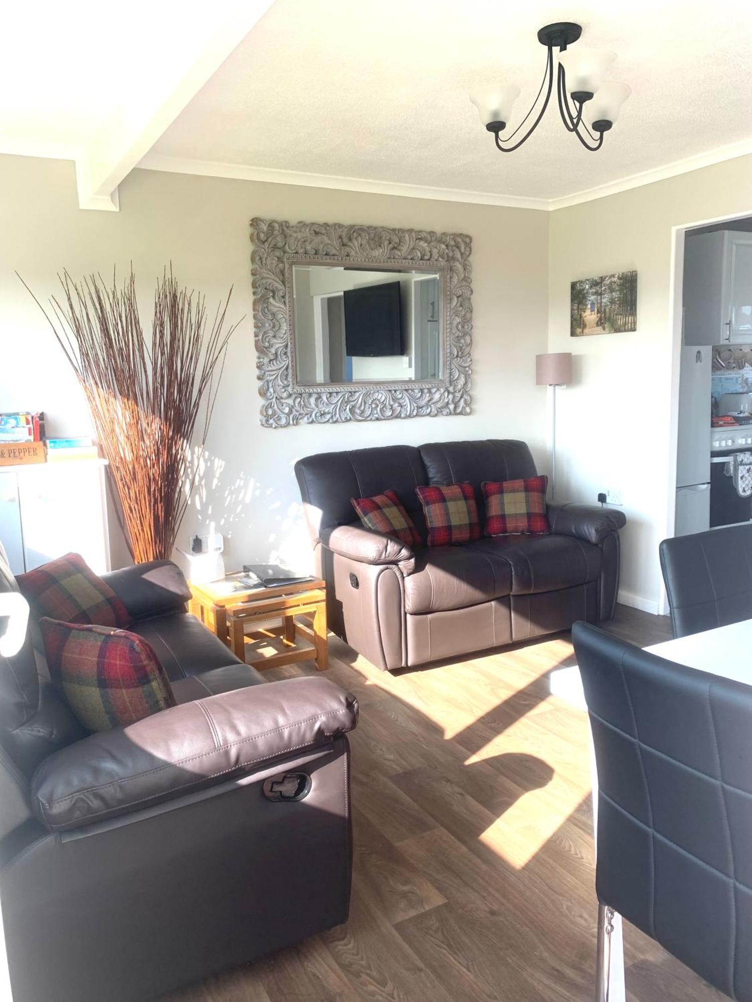 Apartment Dragon Chalets, 155 Sunbeach Village, *